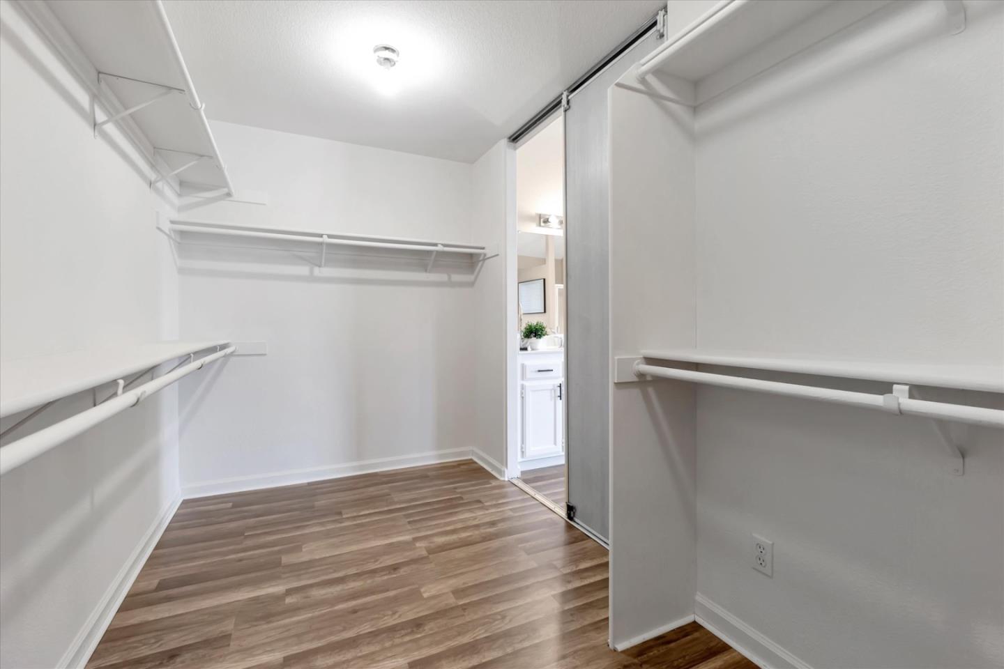 2248 Glen Canyon Drive