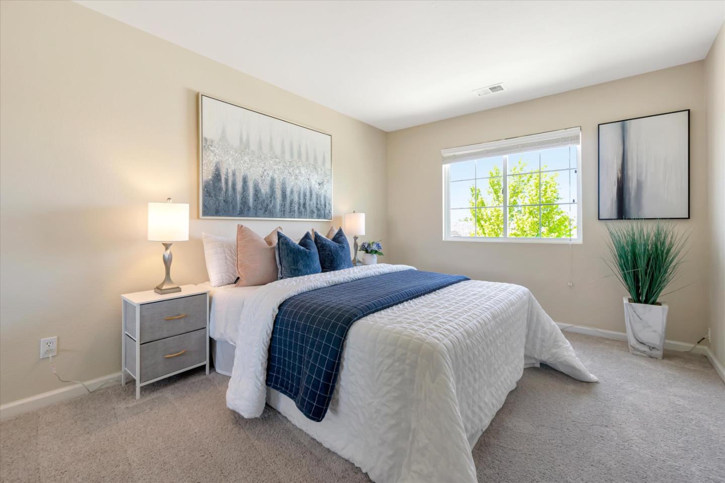 2248 Glen Canyon Drive