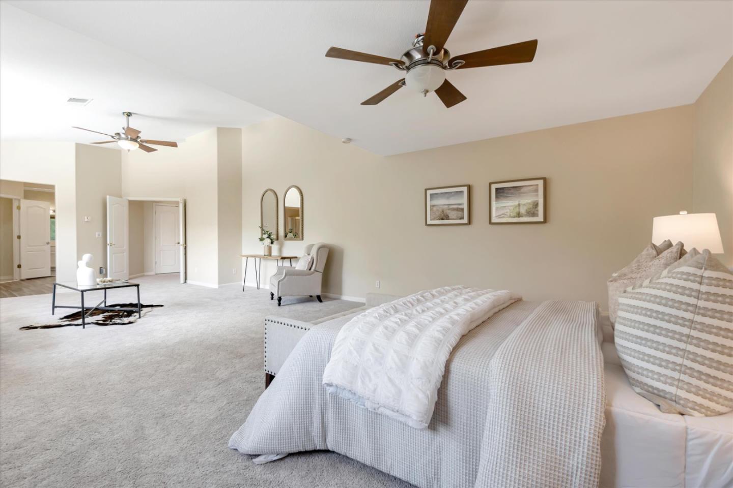 2248 Glen Canyon Drive