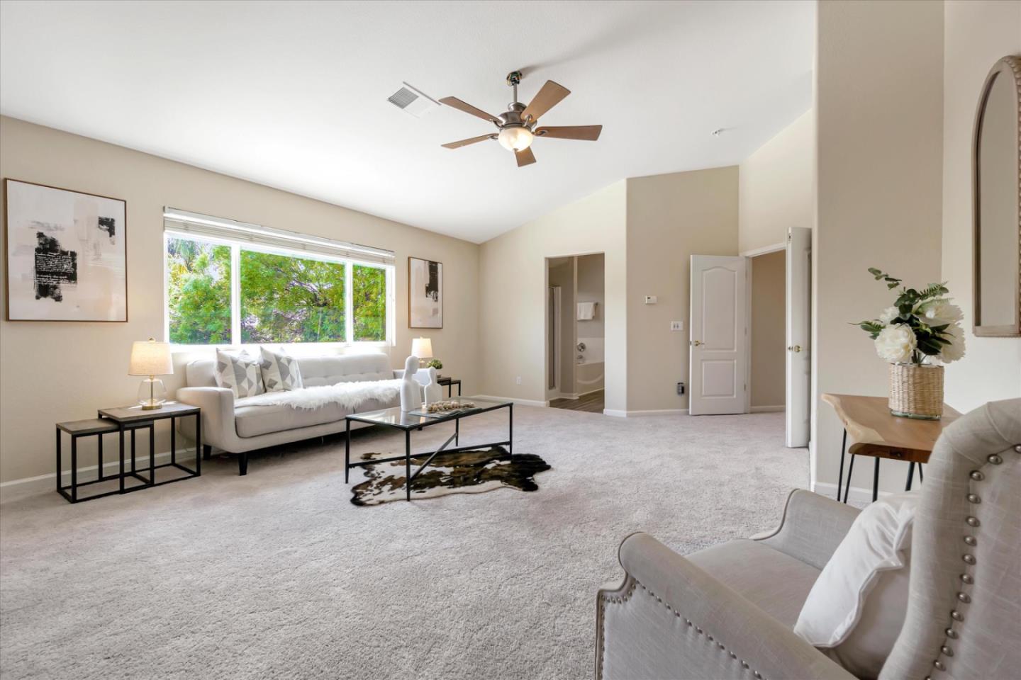 2248 Glen Canyon Drive