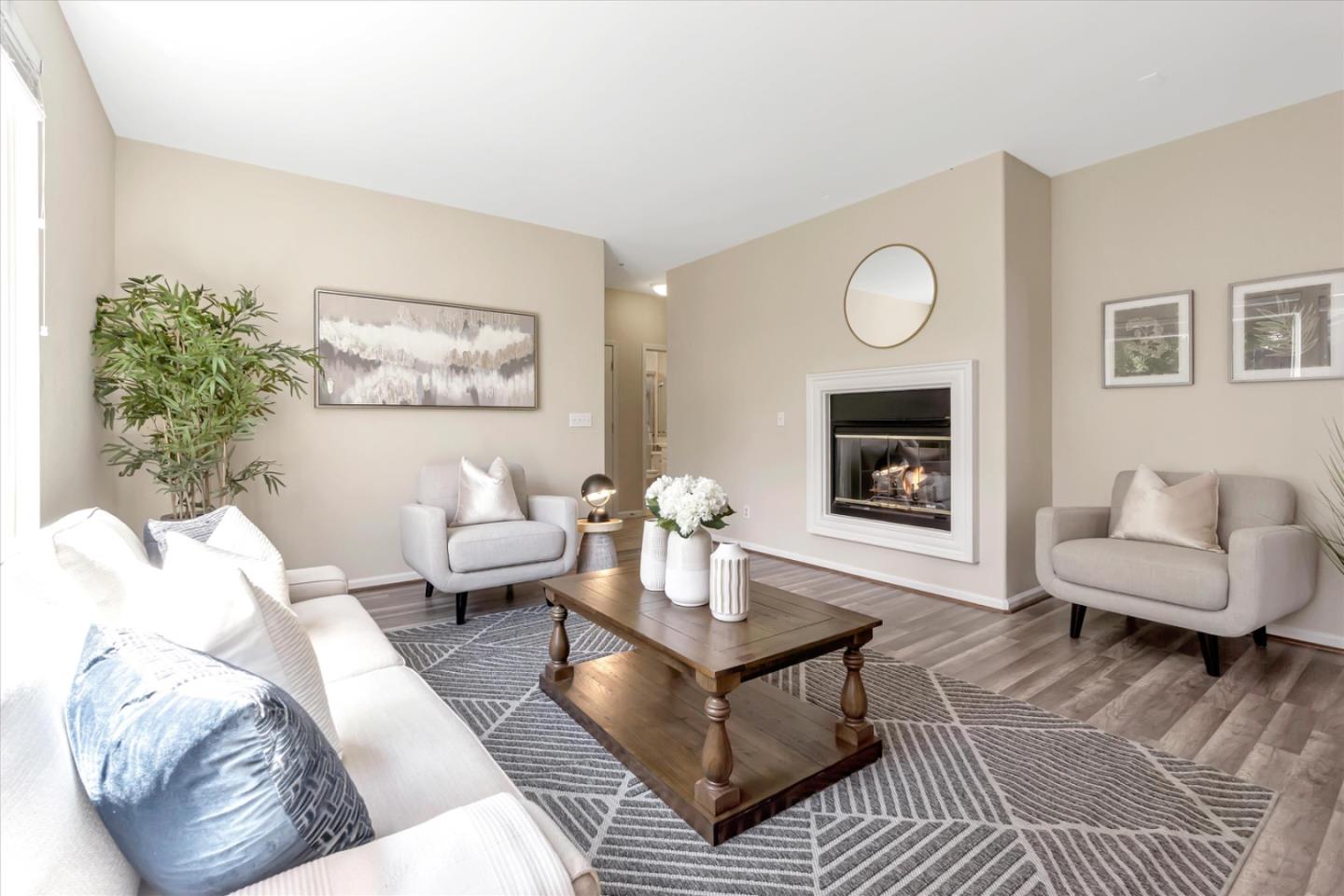 2248 Glen Canyon Drive