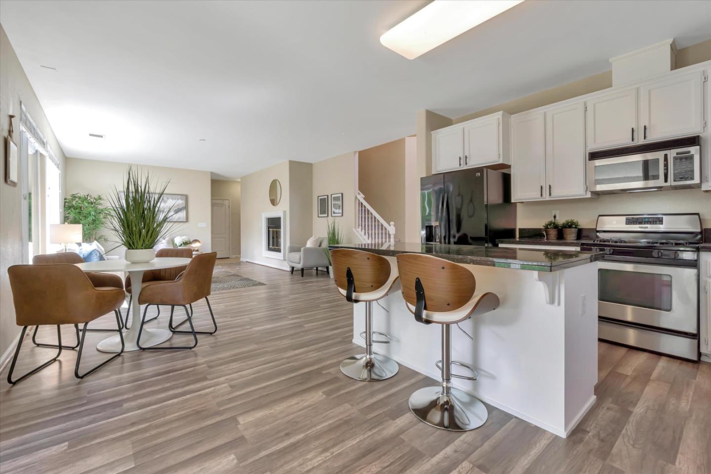 2248 Glen Canyon Drive