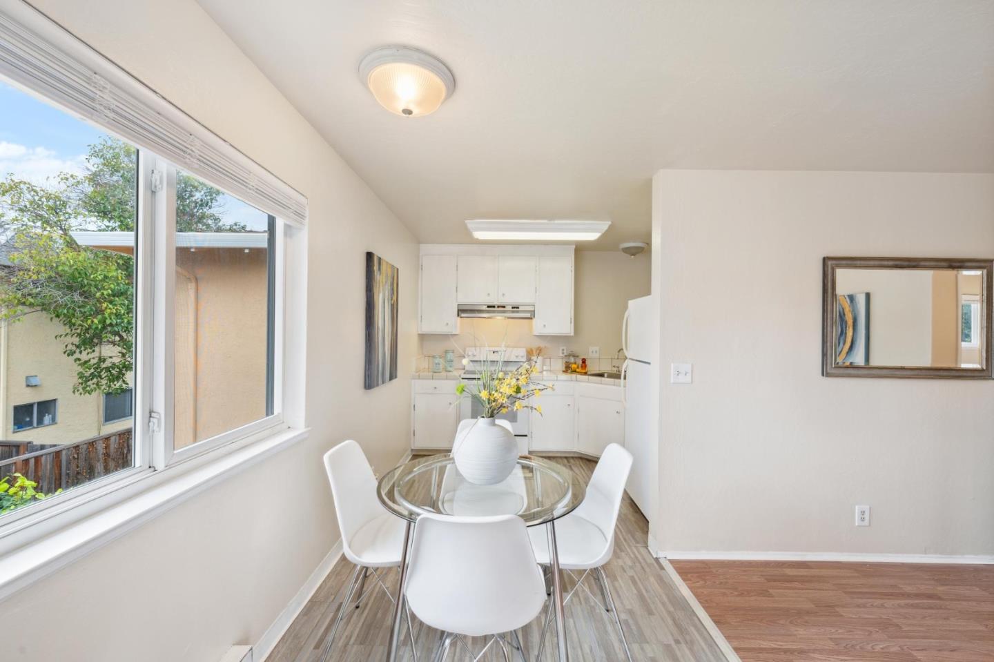 427 Vasquez Avenue