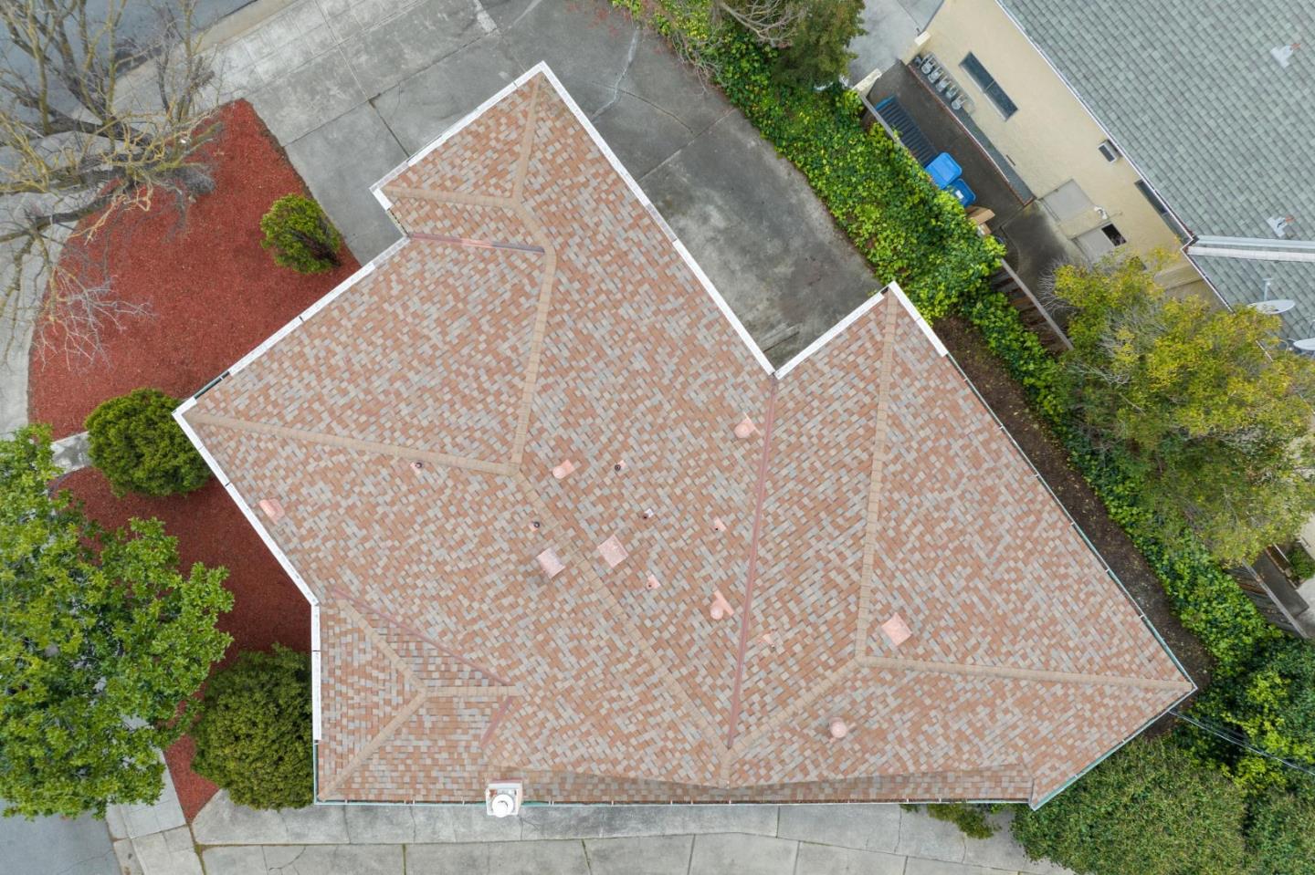 427 Vasquez Avenue