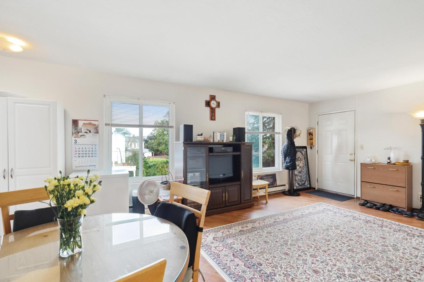 427 Vasquez Avenue