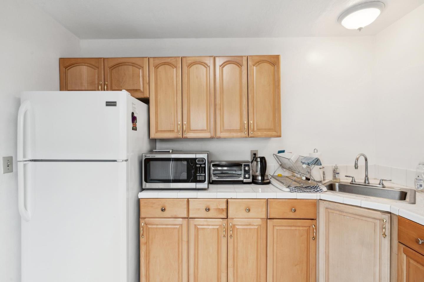427 Vasquez Avenue