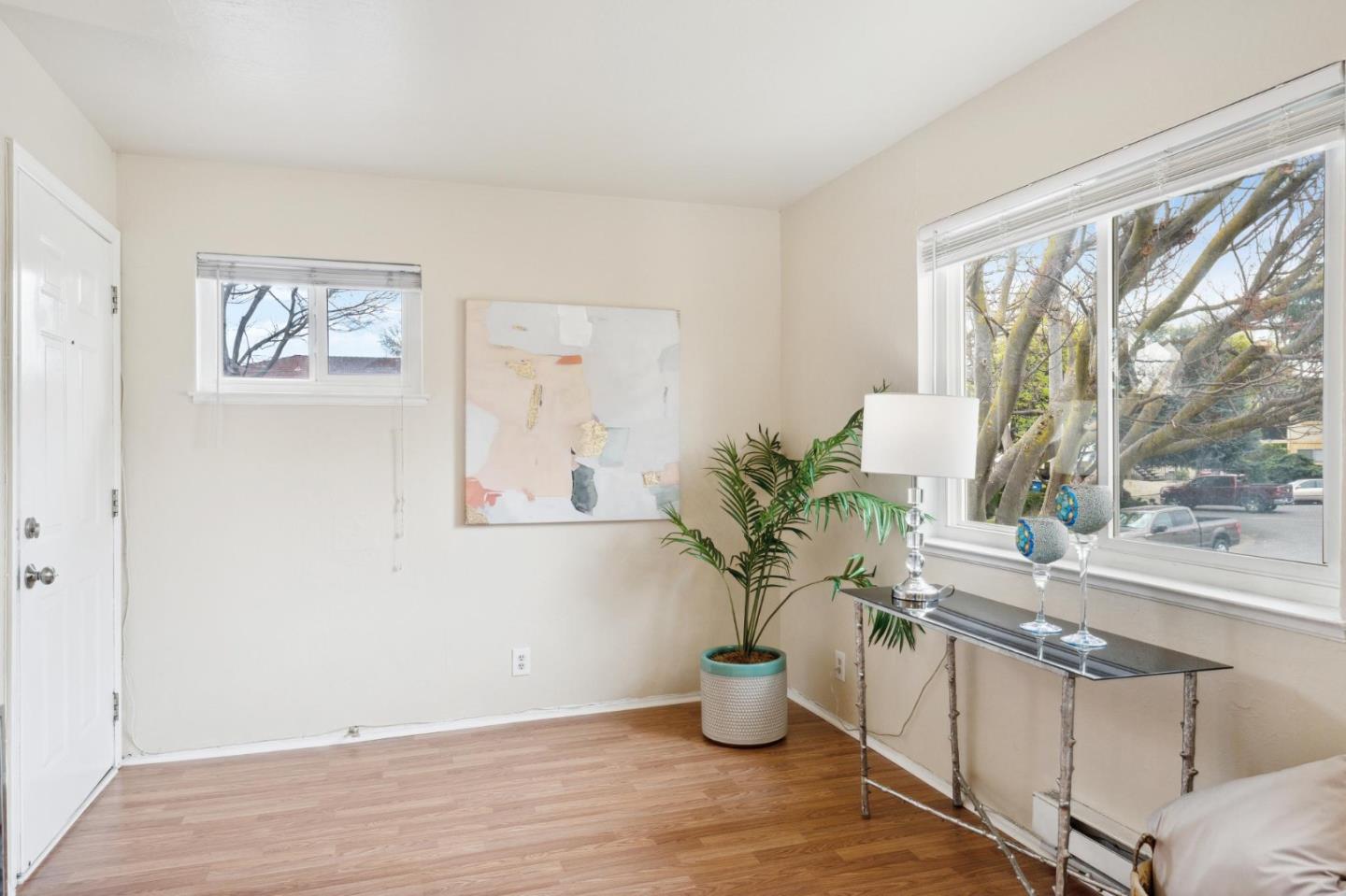 427 Vasquez Avenue
