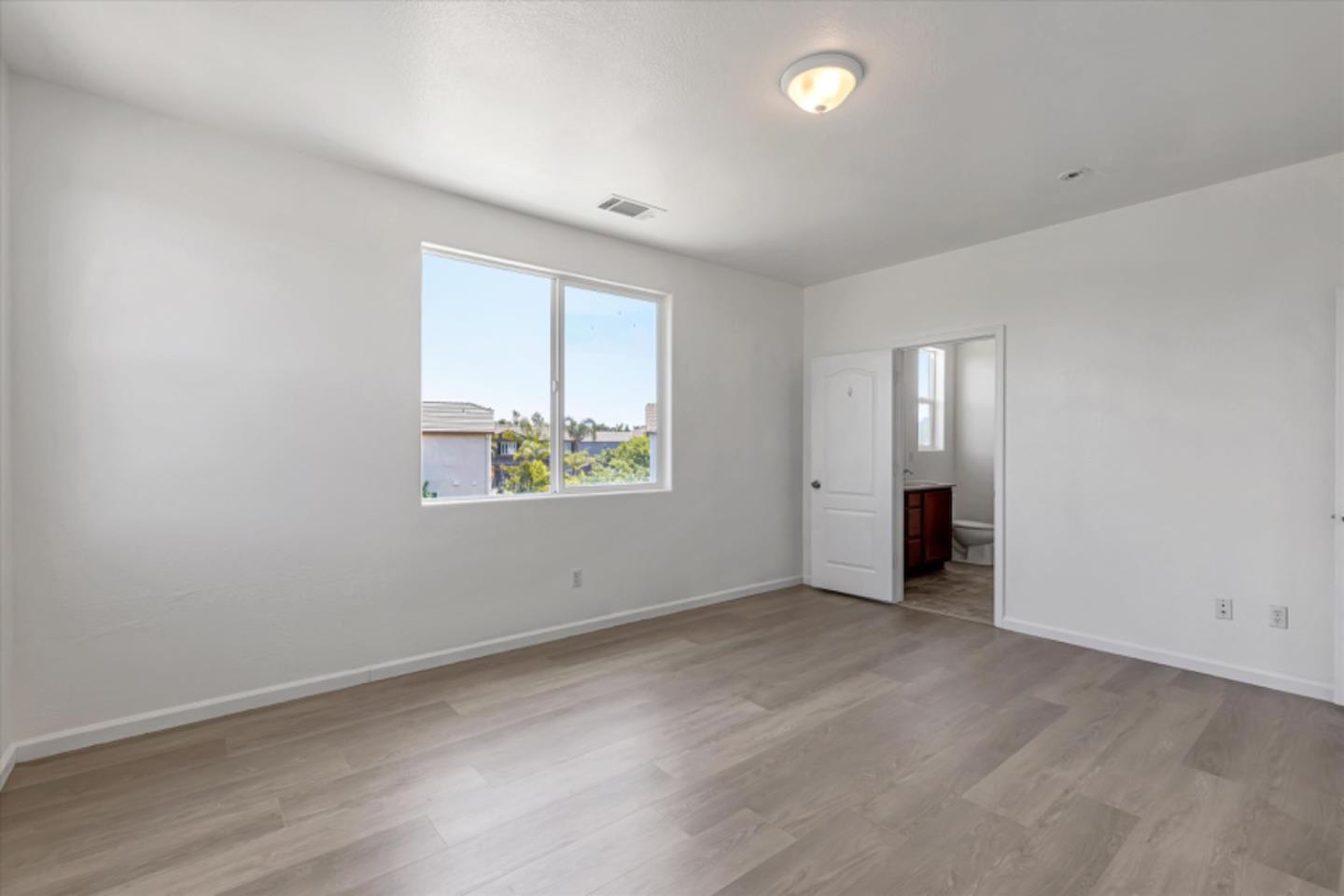 4071 Freesia Drive