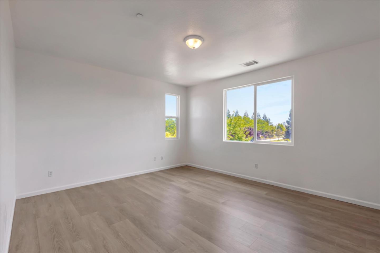4071 Freesia Drive