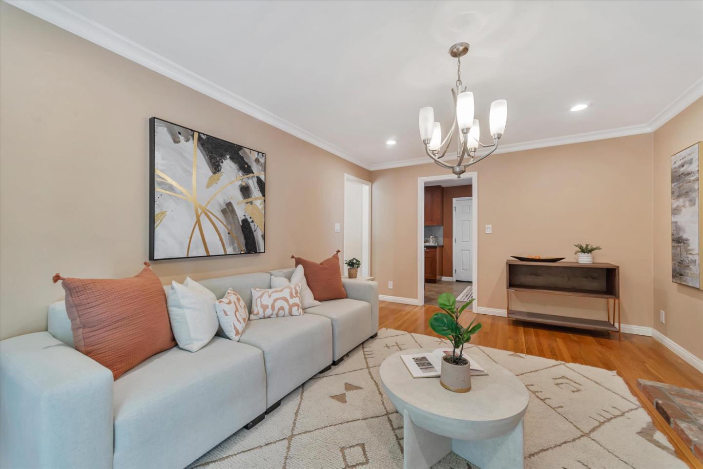 975 San Pierre Way
