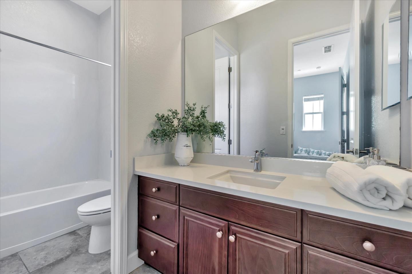 7356 Bay Harbor Way