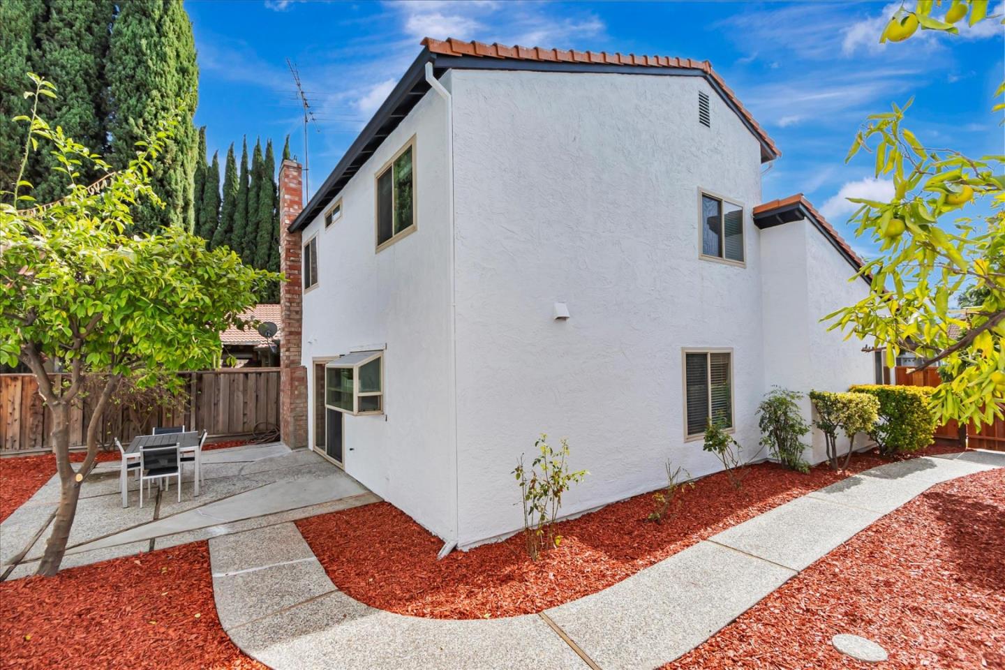 514 Lanfair Circle