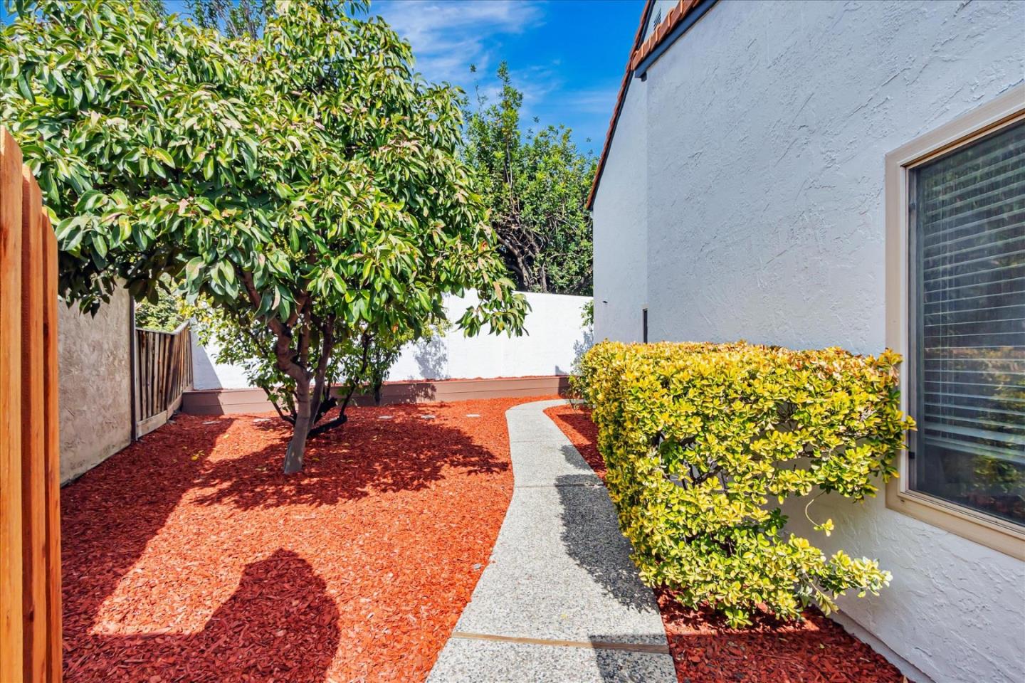 514 Lanfair Circle