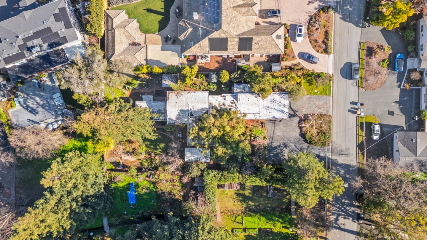 411 Valley View Drive