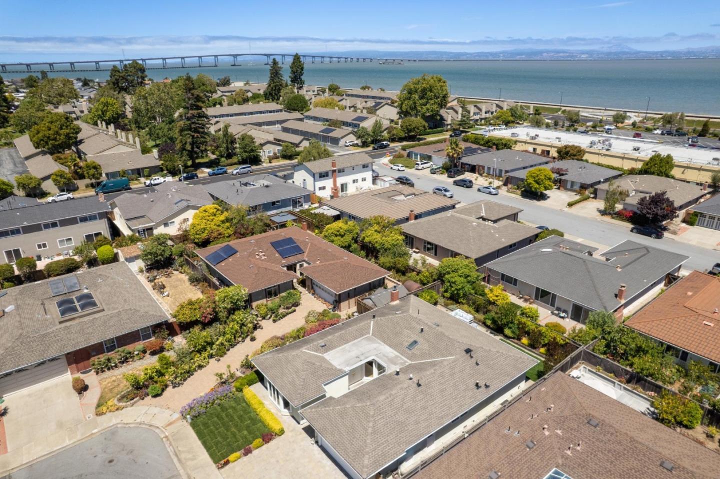 372 Bluefish Court
