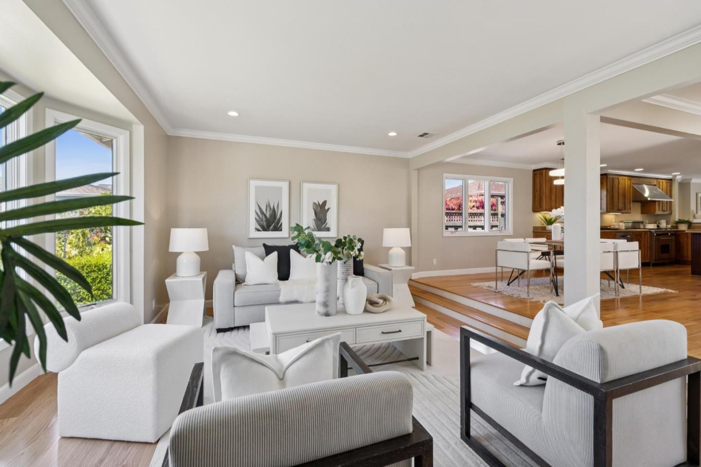 372 Bluefish Court