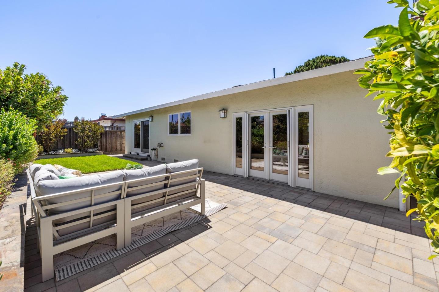 372 Bluefish Court