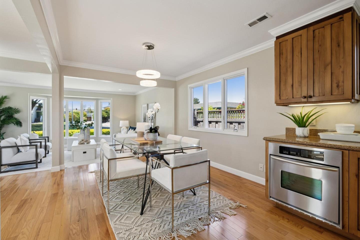 372 Bluefish Court