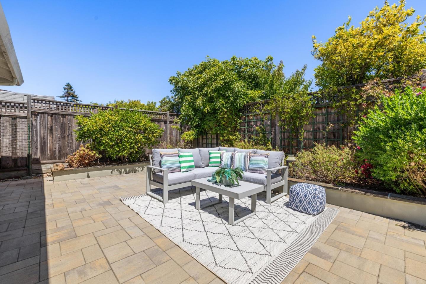 372 Bluefish Court