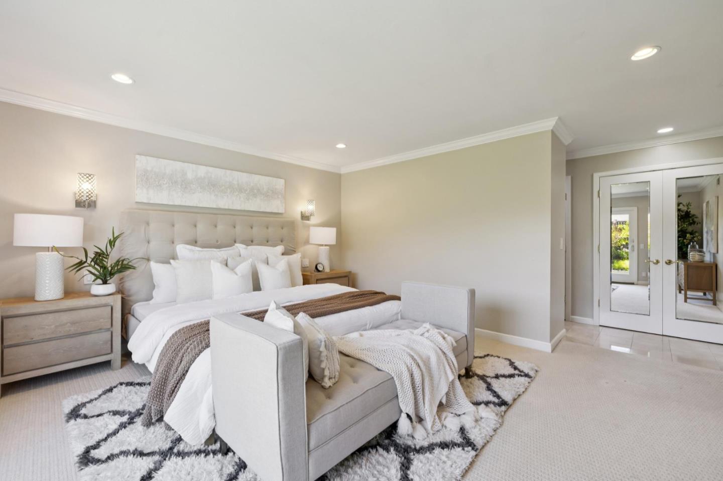 372 Bluefish Court