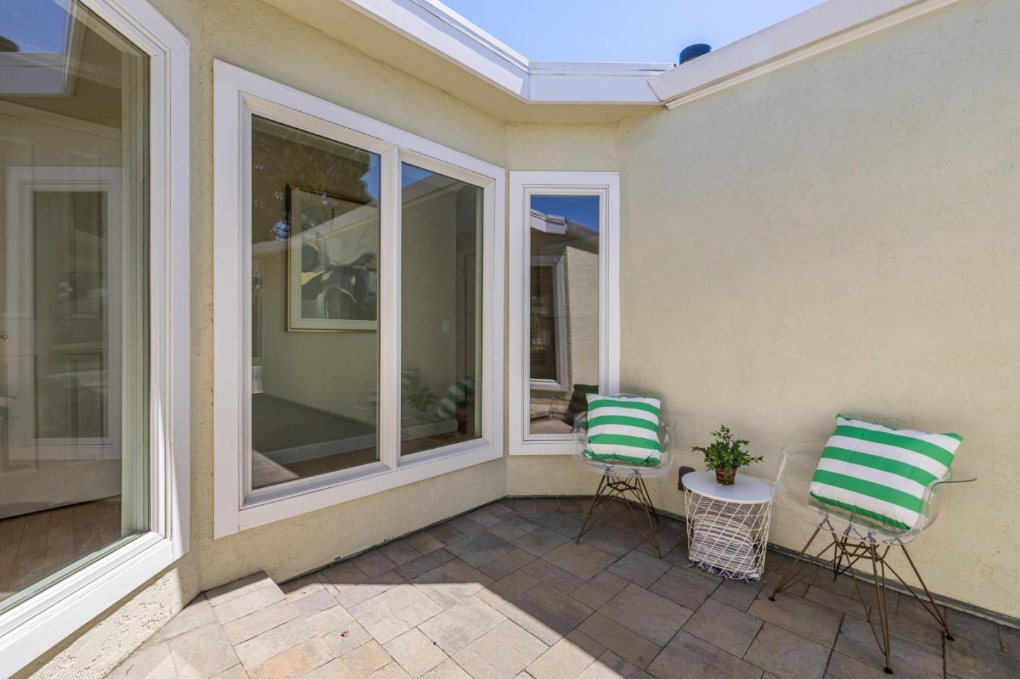 372 Bluefish Court