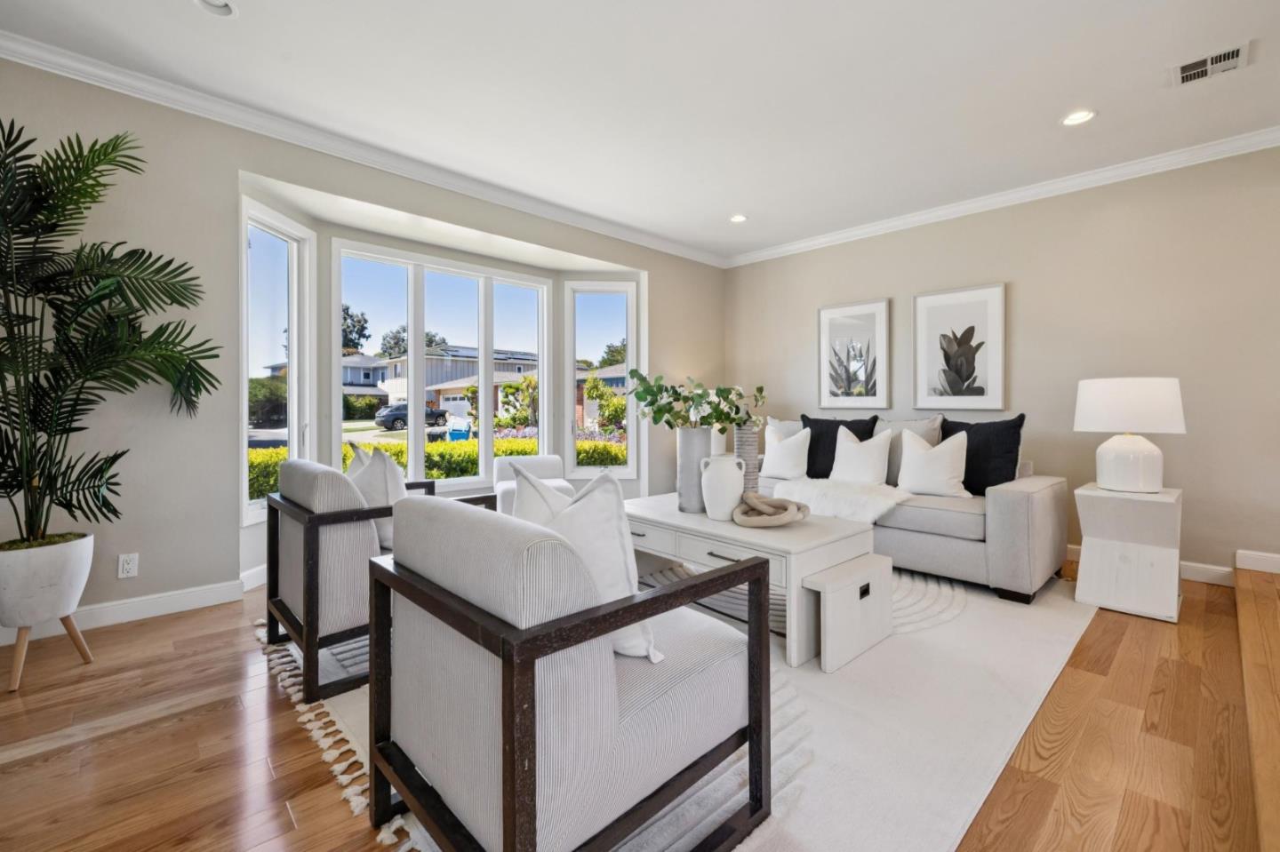 372 Bluefish Court