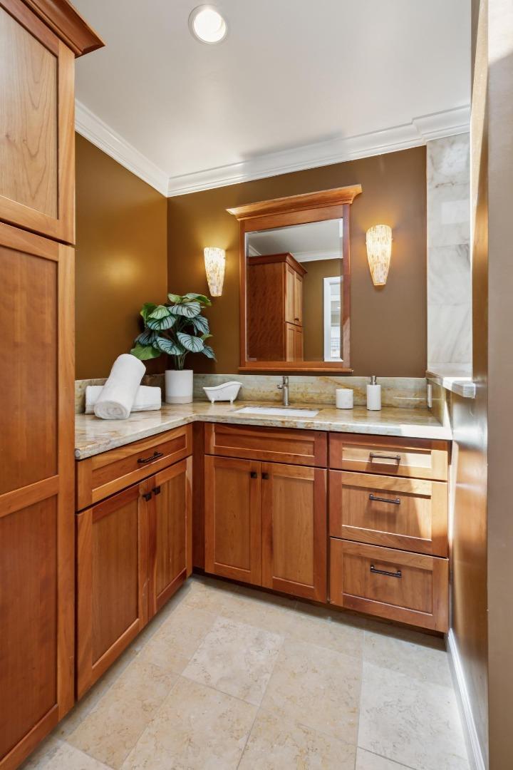 372 Bluefish Court