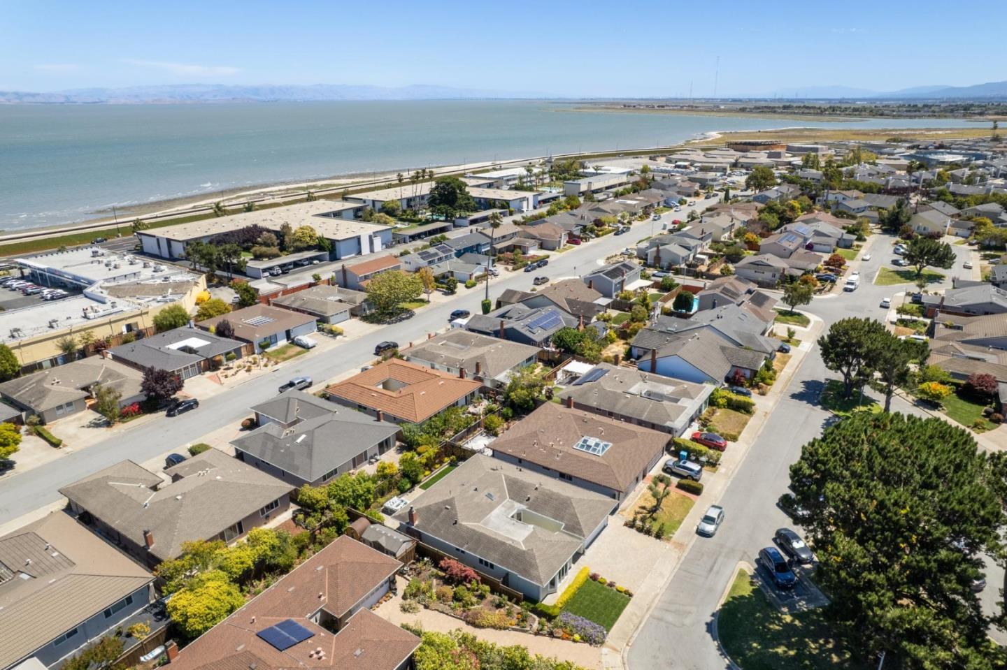 372 Bluefish Court