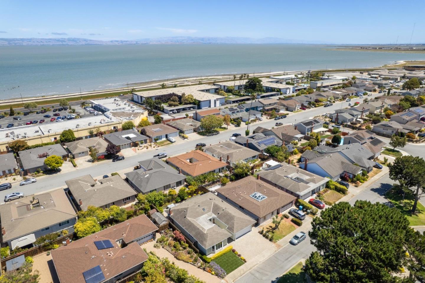 372 Bluefish Court