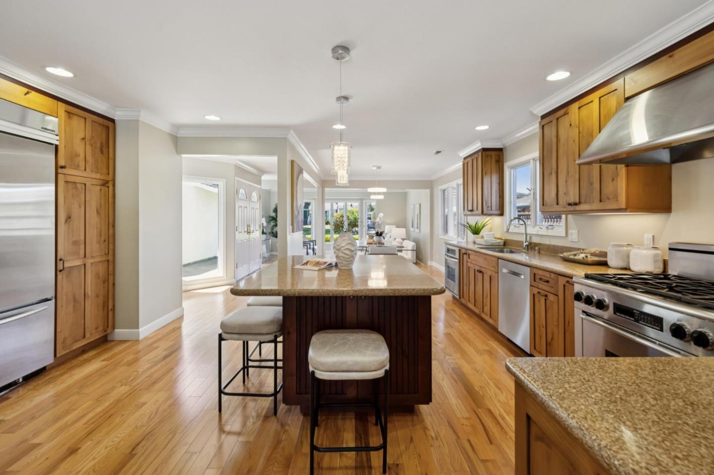 372 Bluefish Court