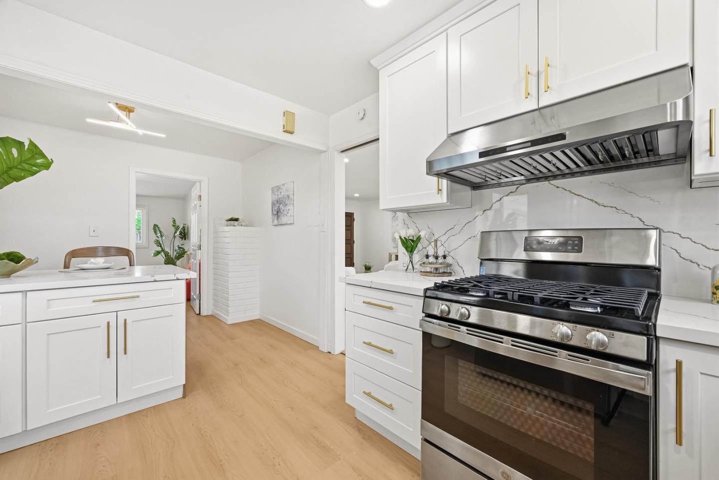 245 East 40th Avenue