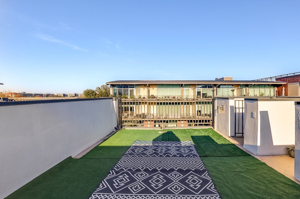 740 Cannen John Lane