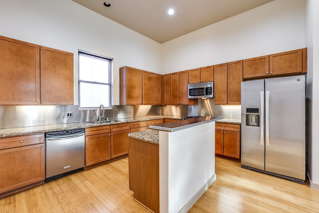 740 Cannen John Lane