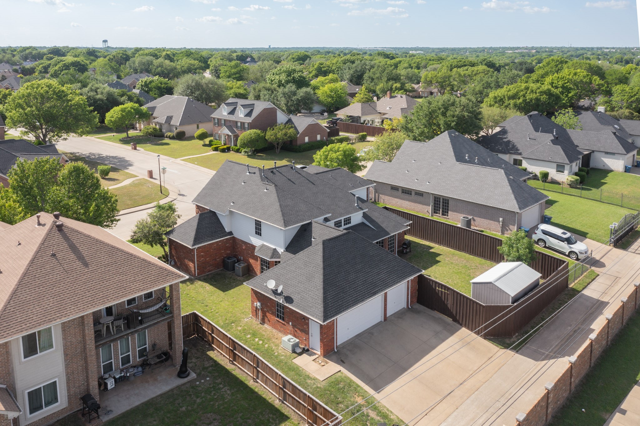 1312 Leisure Lane