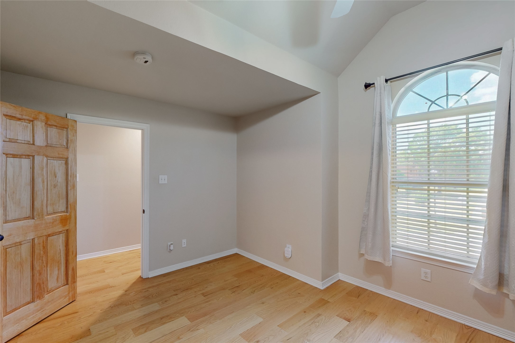 1312 Leisure Lane