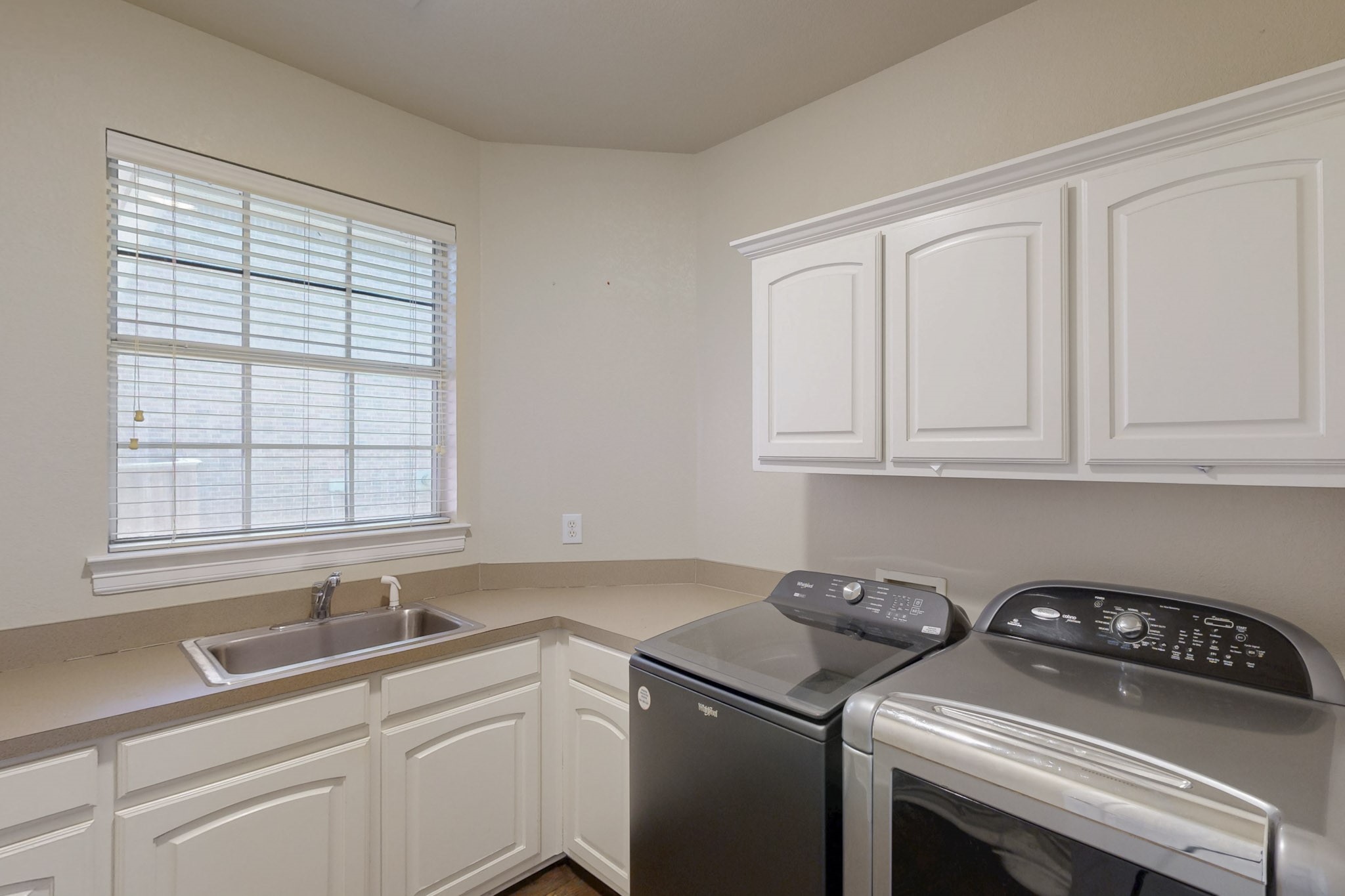 1312 Leisure Lane