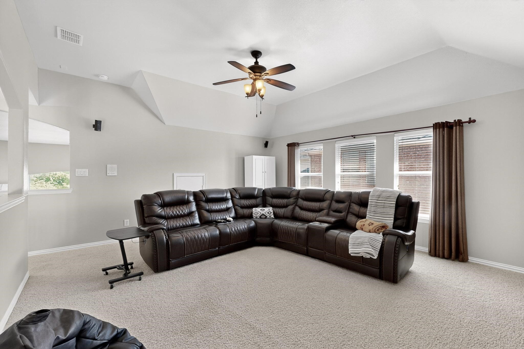 3412 Continental Drive