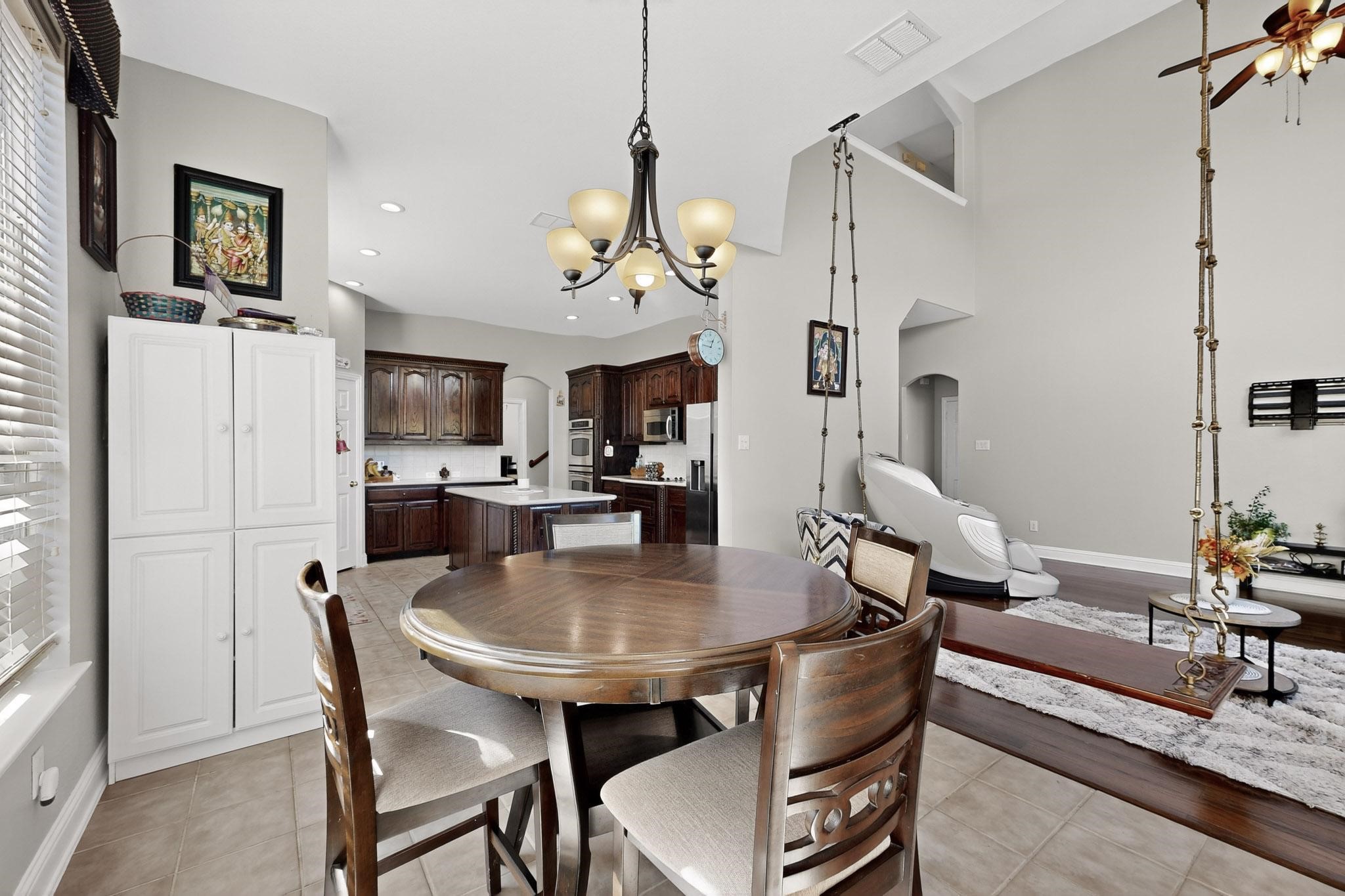 3412 Continental Drive