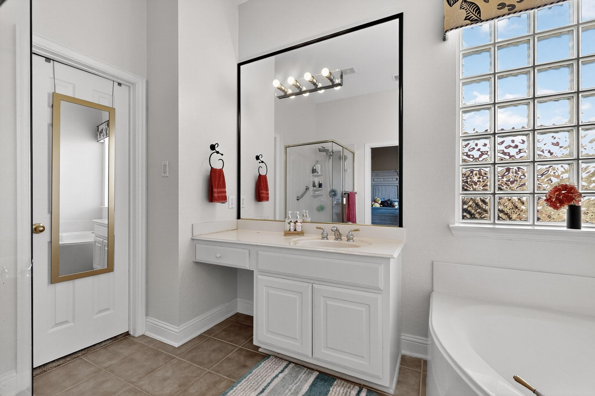 3412 Continental Drive