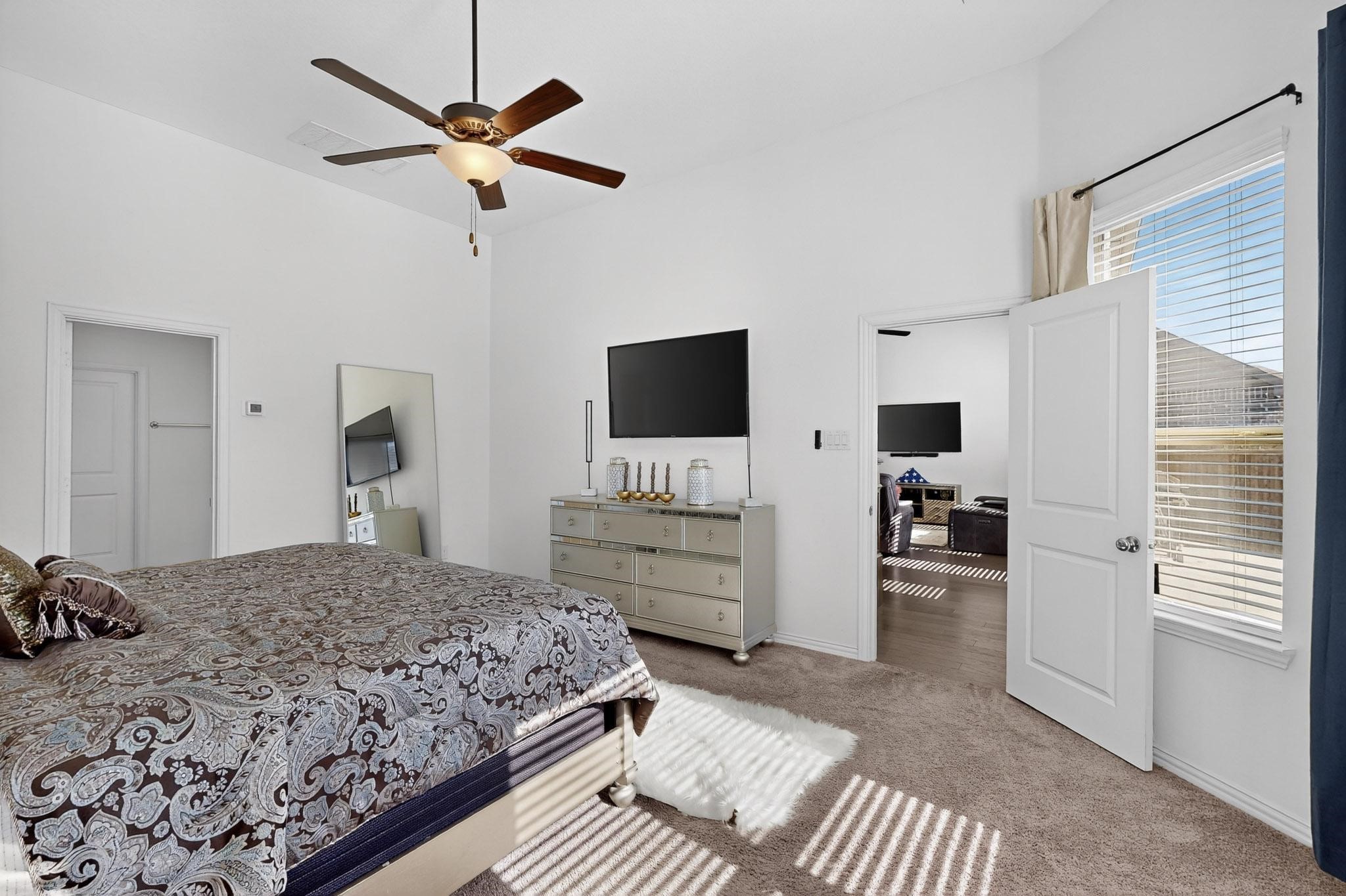 2918 Grand Lookout Lane