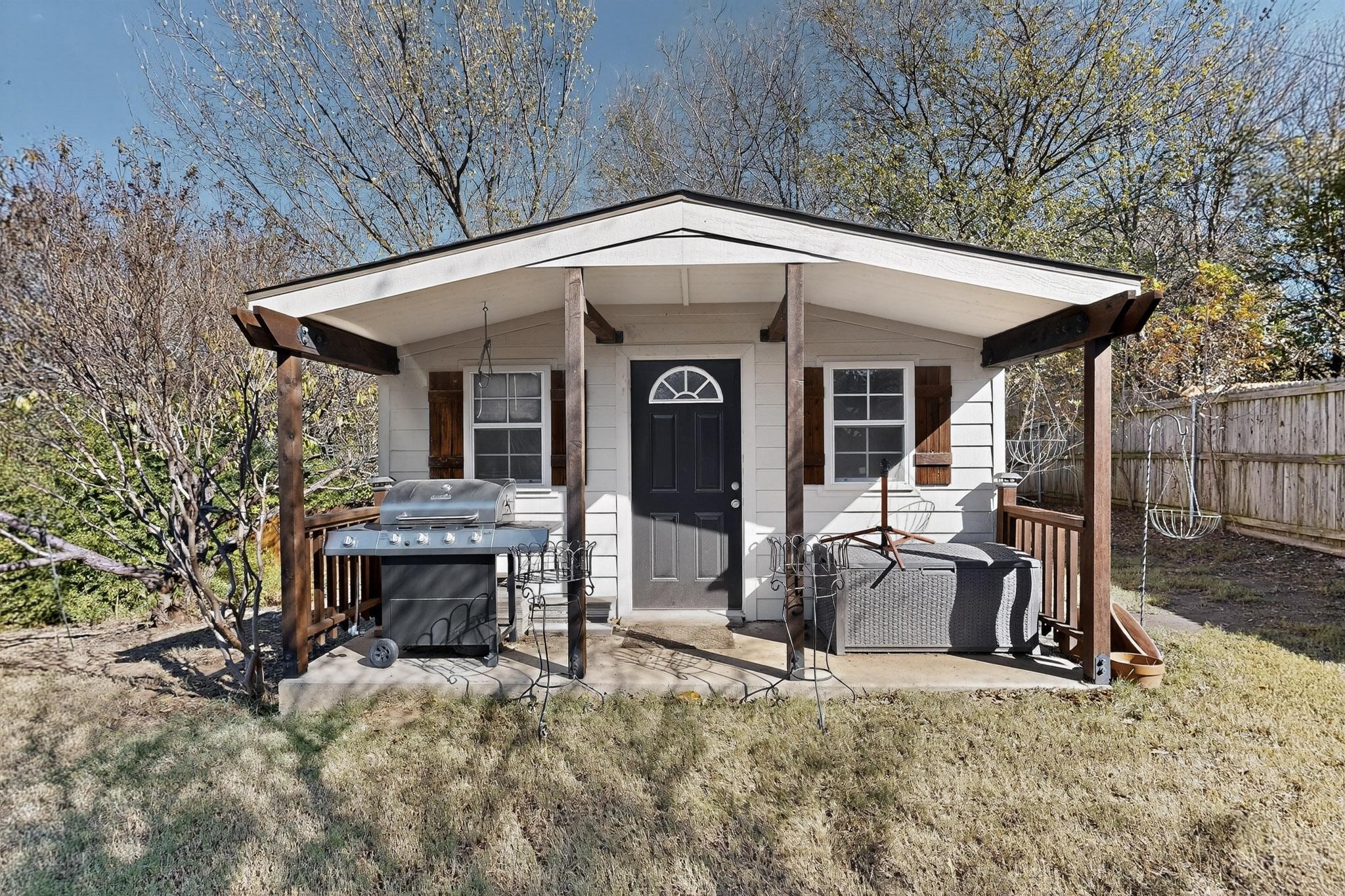 4425 Don Drive