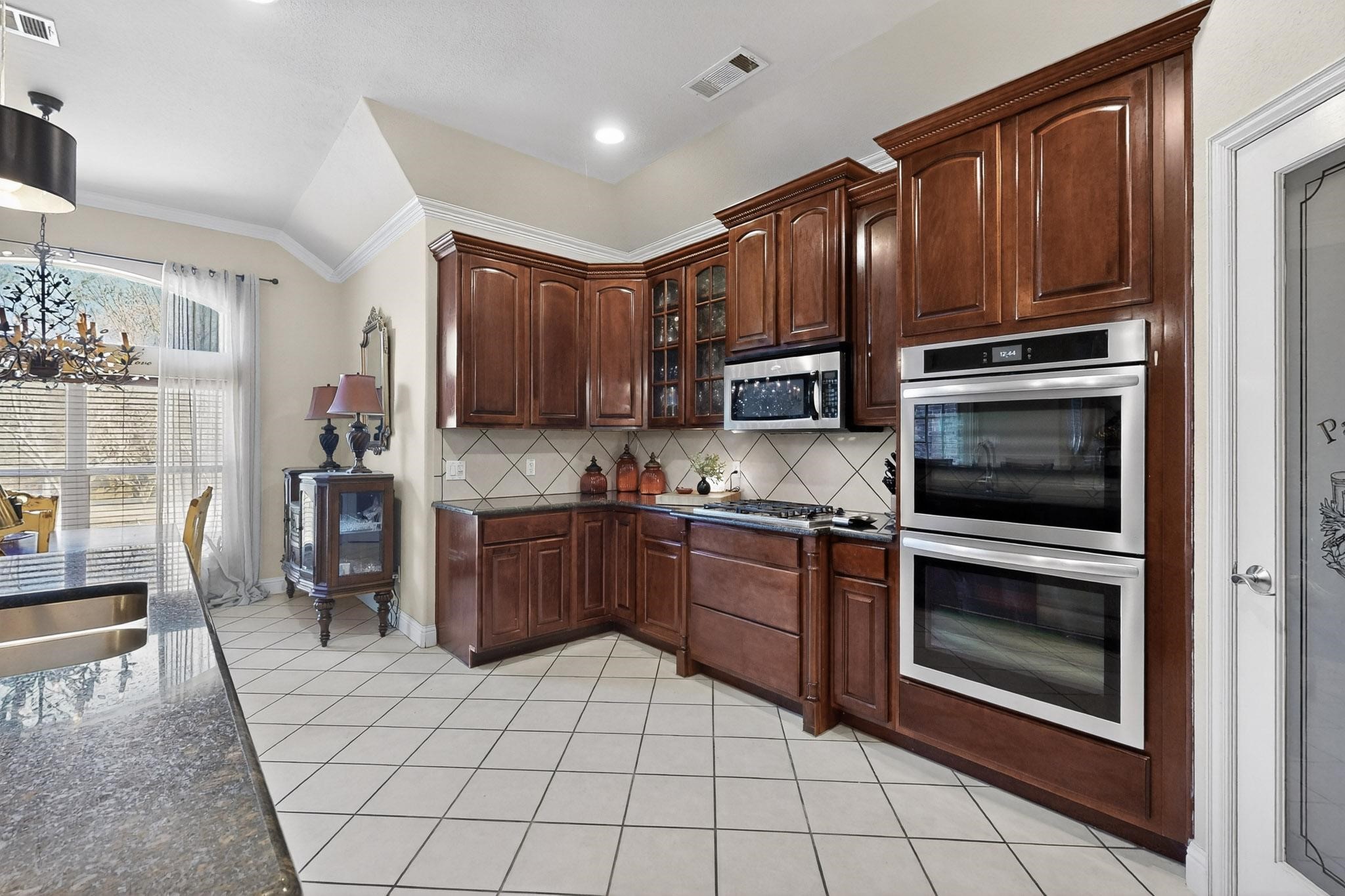 4425 Don Drive