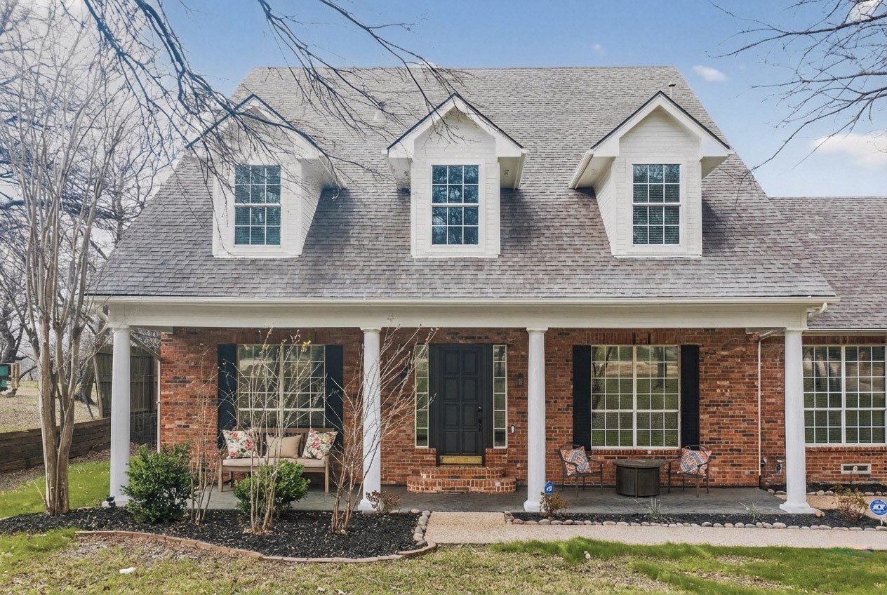618 Oak Tree Cove