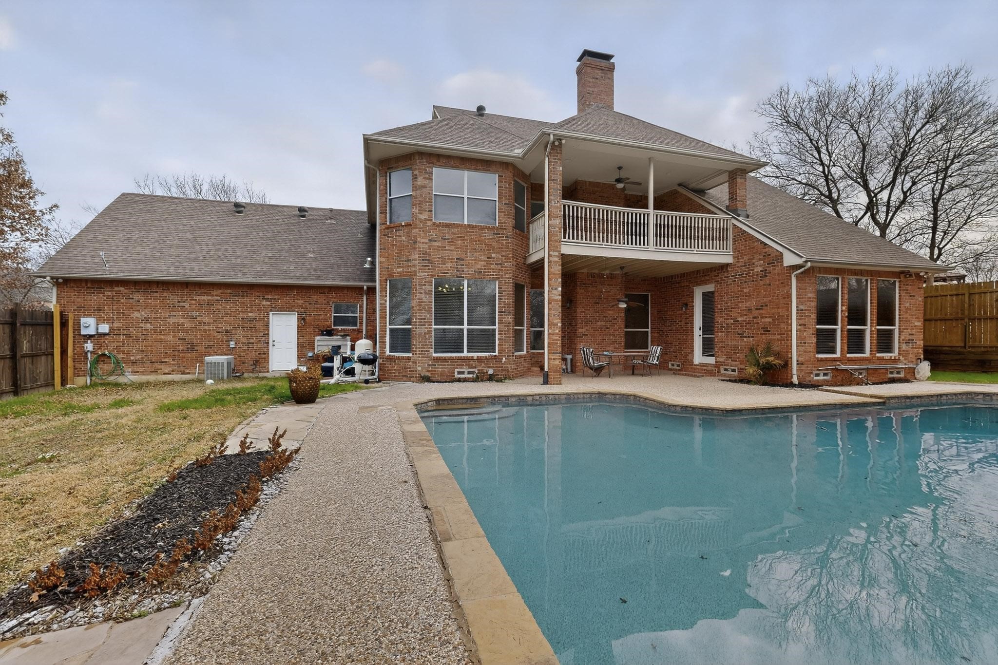 618 Oak Tree Cove