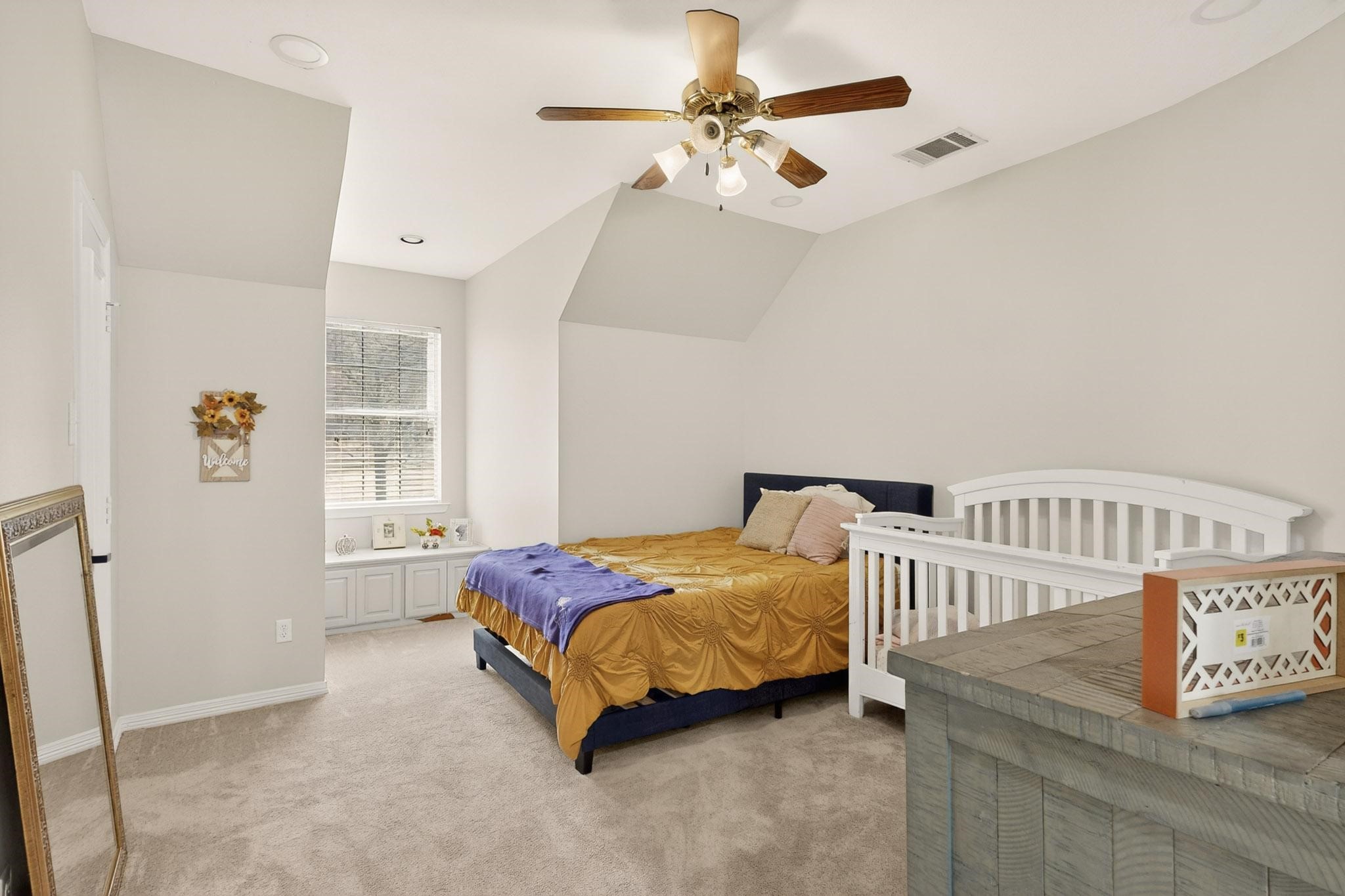618 Oak Tree Cove