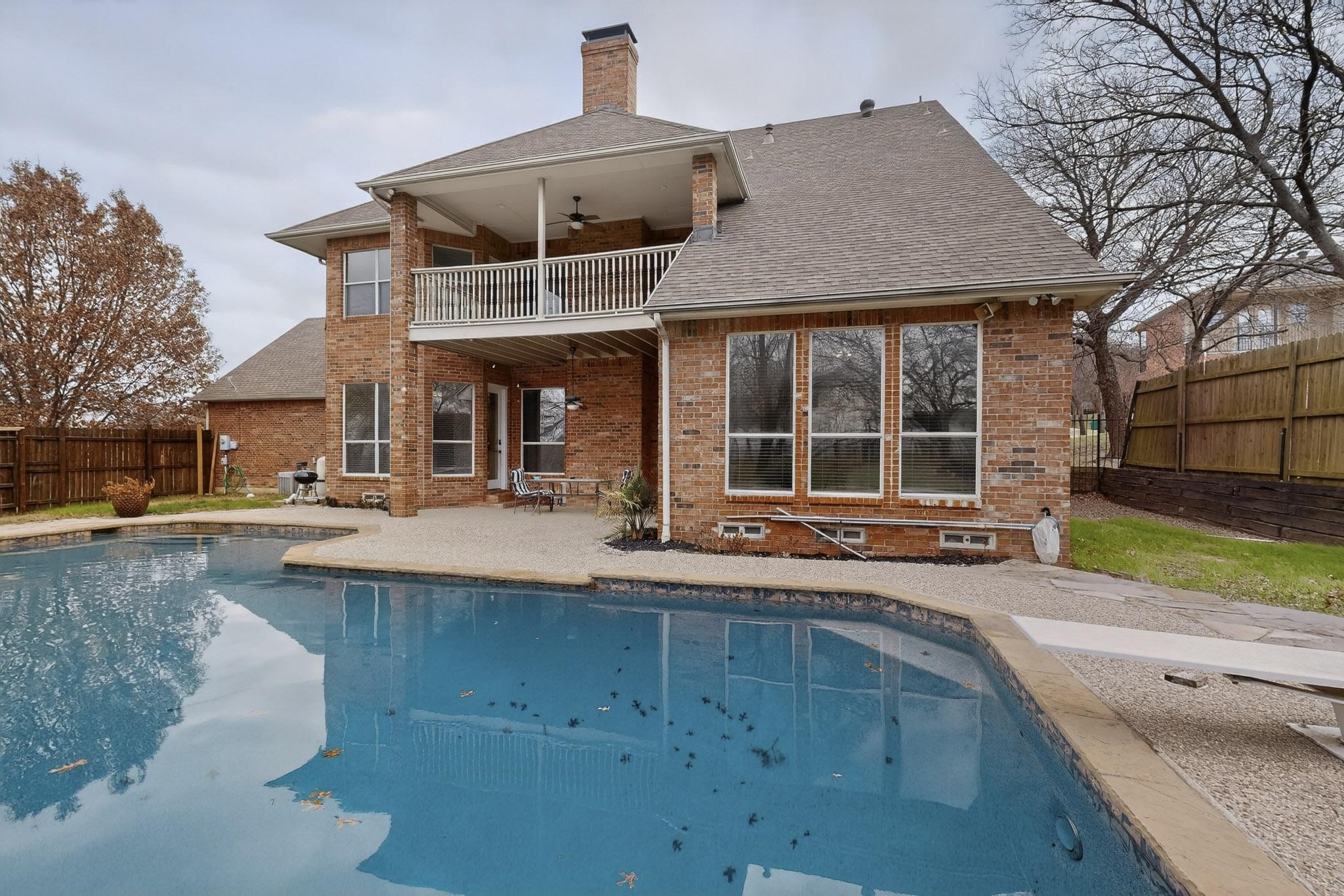618 Oak Tree Cove