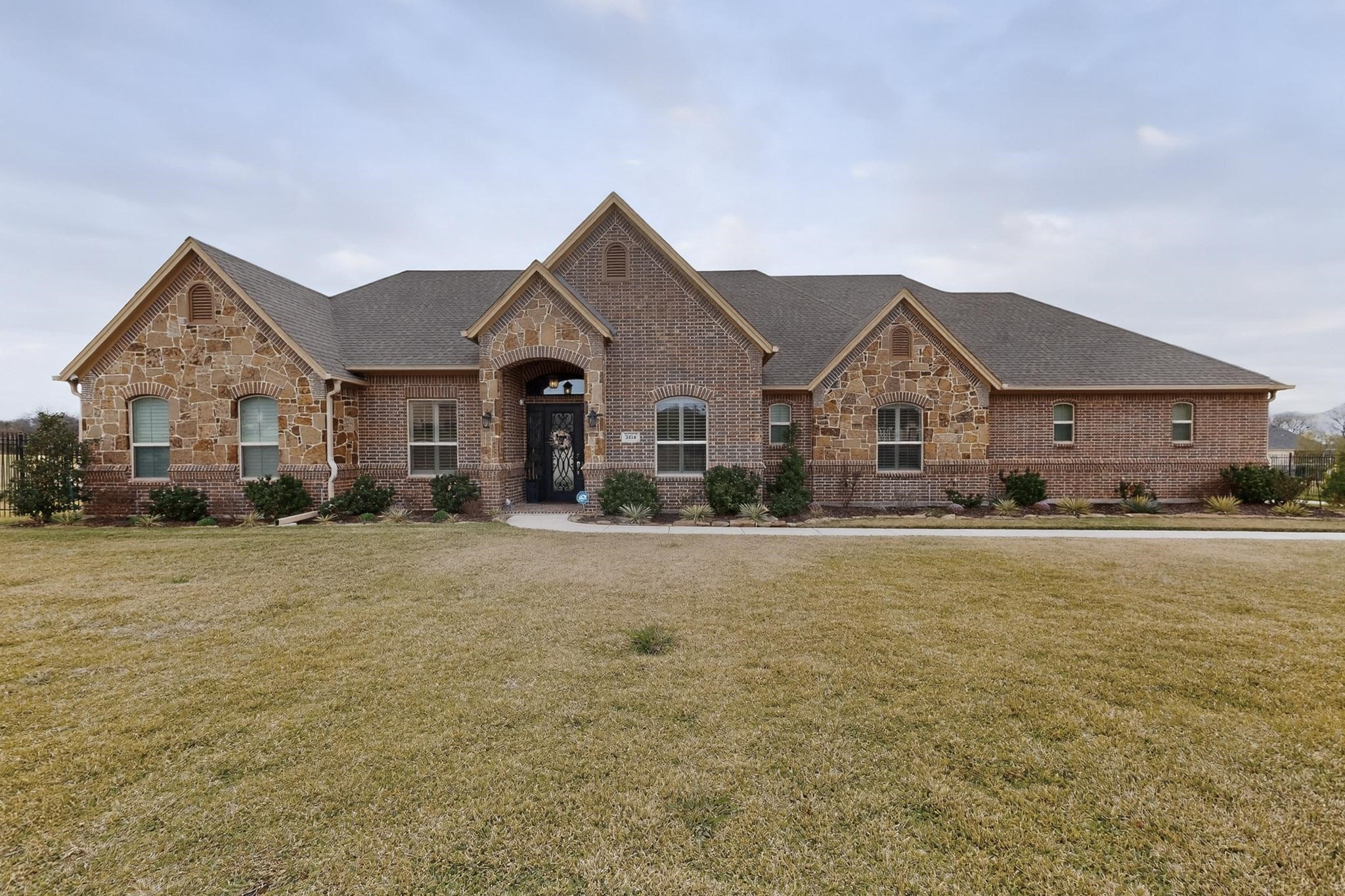 2416 Sweeping Meadows Lane