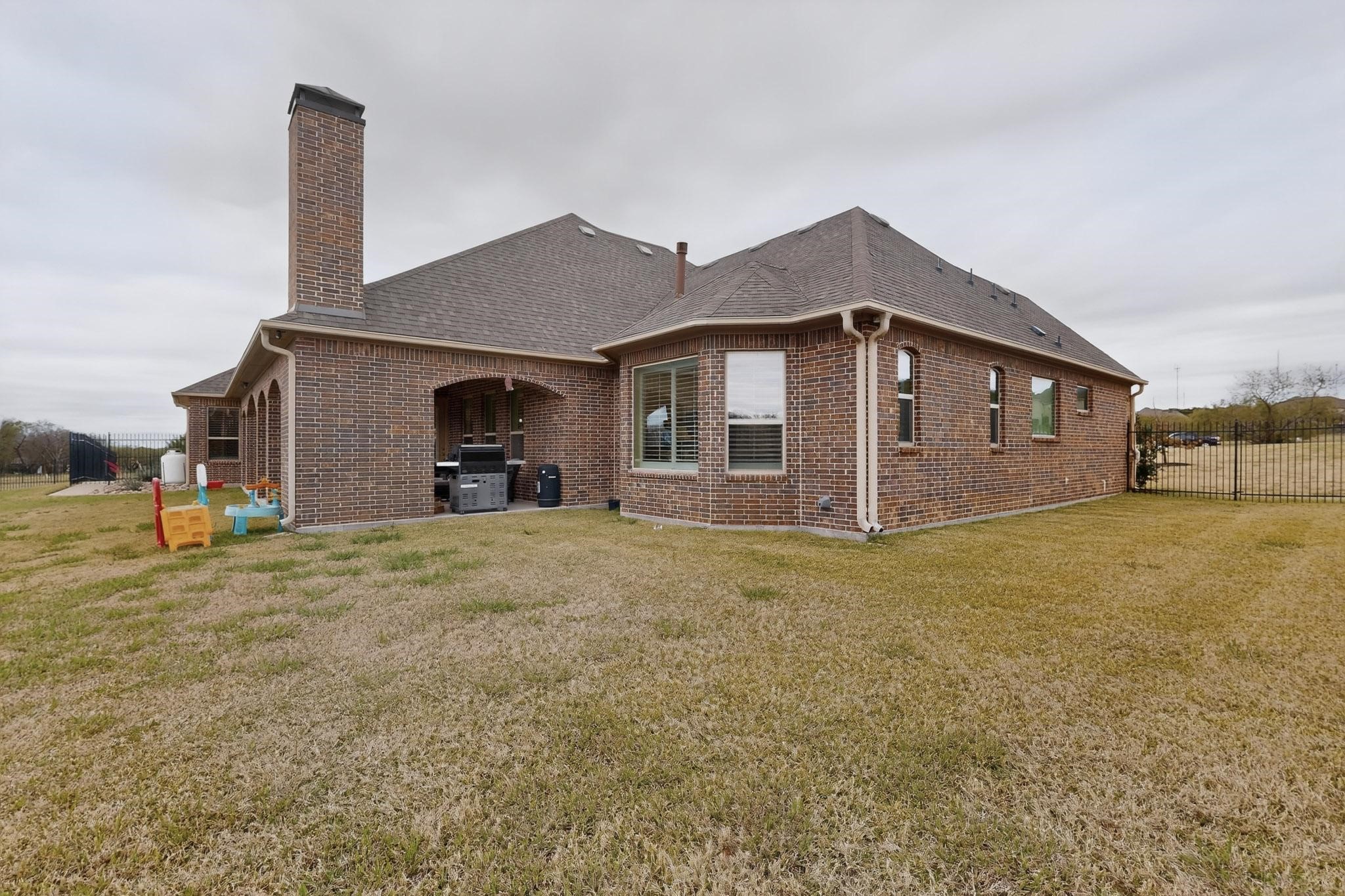2416 Sweeping Meadows Lane