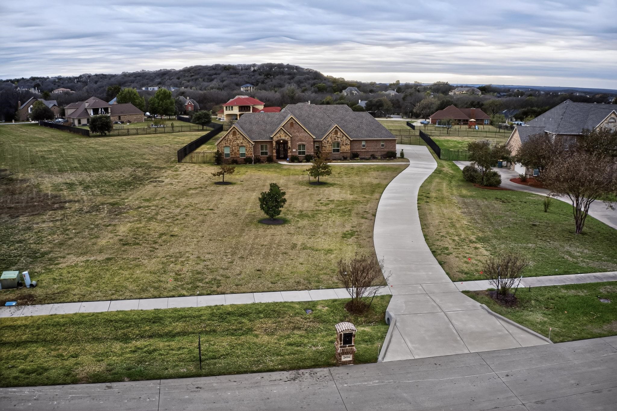 2416 Sweeping Meadows Lane