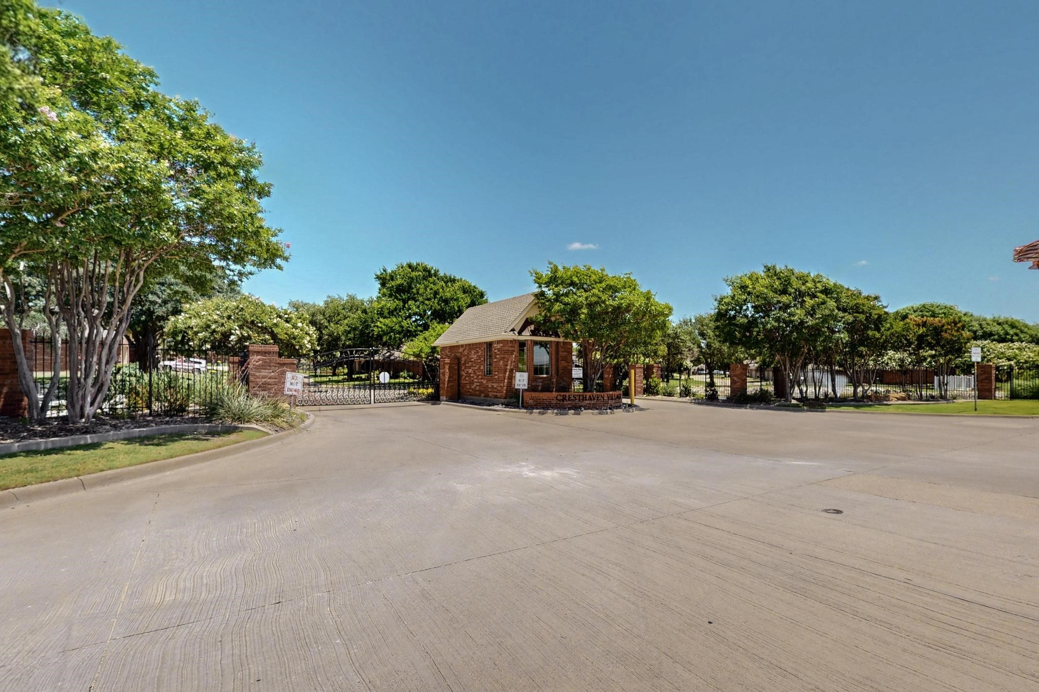 1115 Cresthaven Drive 13